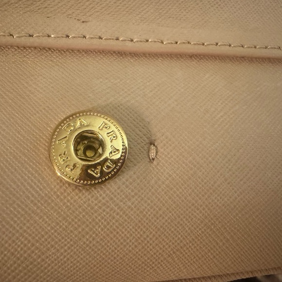 Prada galleria saffiano handbag - Picture 10 of 13